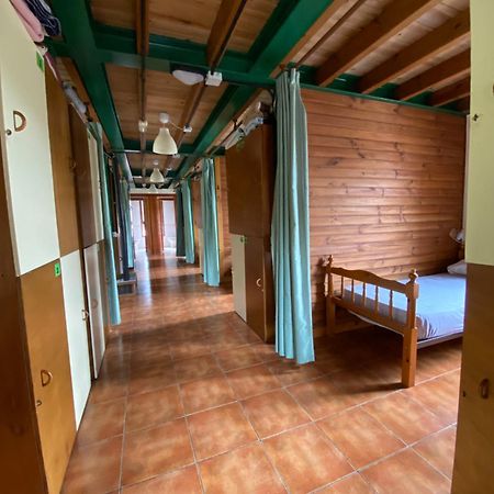 Albergue Pena Castil Sotres Exterior foto