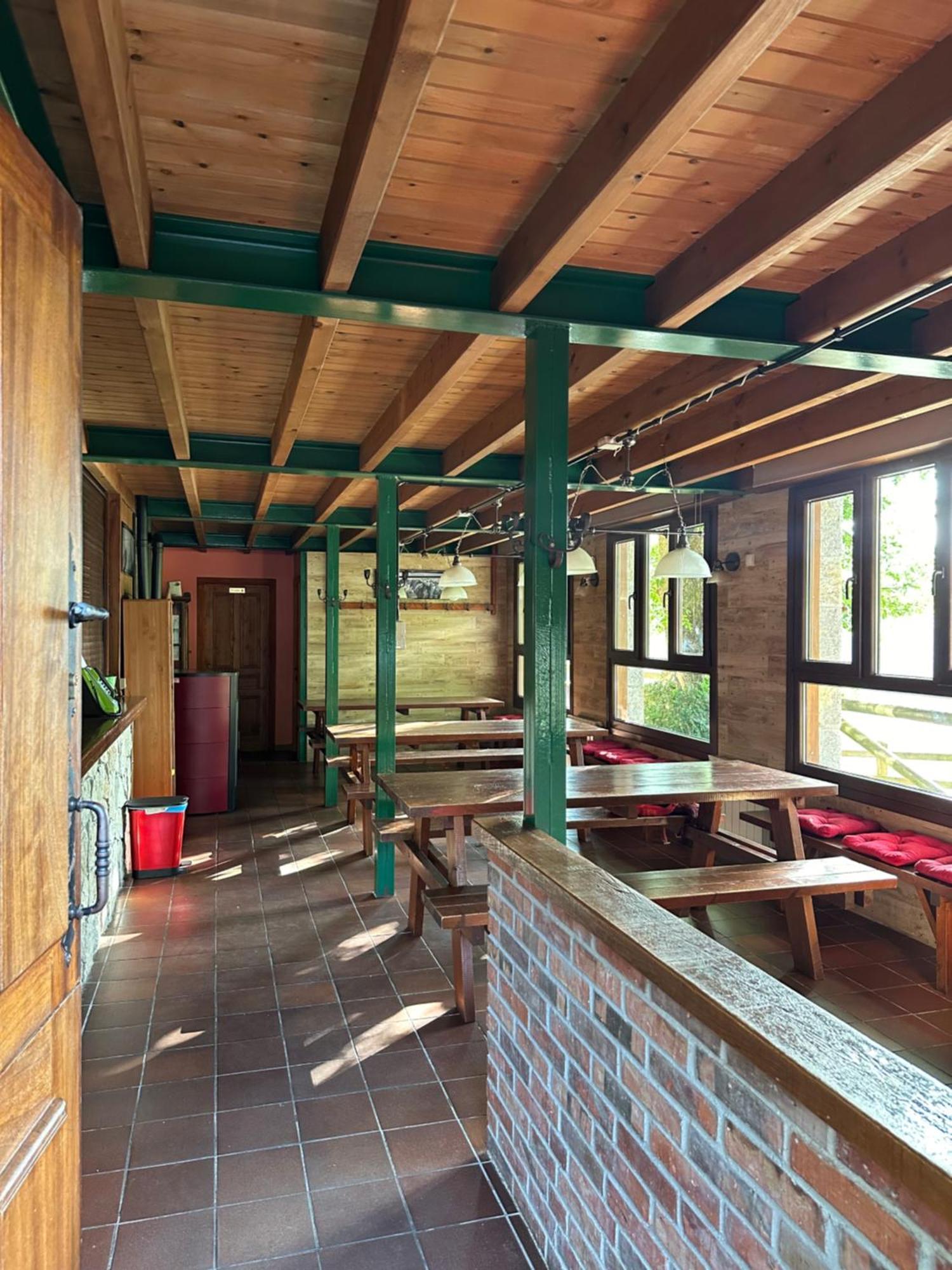 Albergue Pena Castil Sotres Exterior foto
